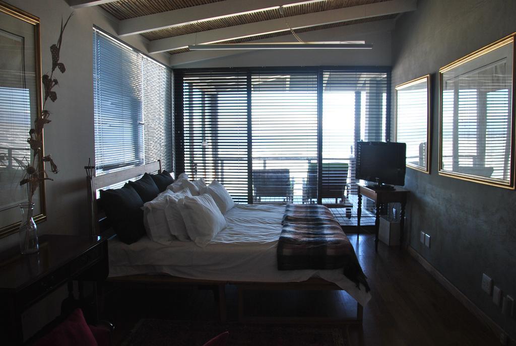 Seaview Apartment In Muizenberg Esterno foto