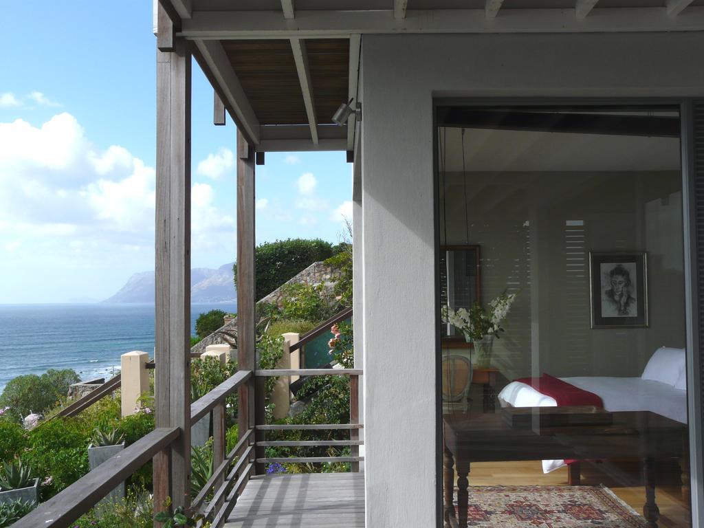 Seaview Apartment In Muizenberg Esterno foto
