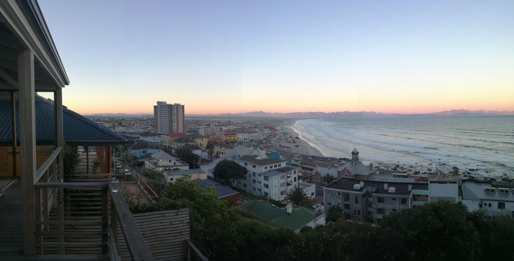 Seaview Apartment In Muizenberg Esterno foto